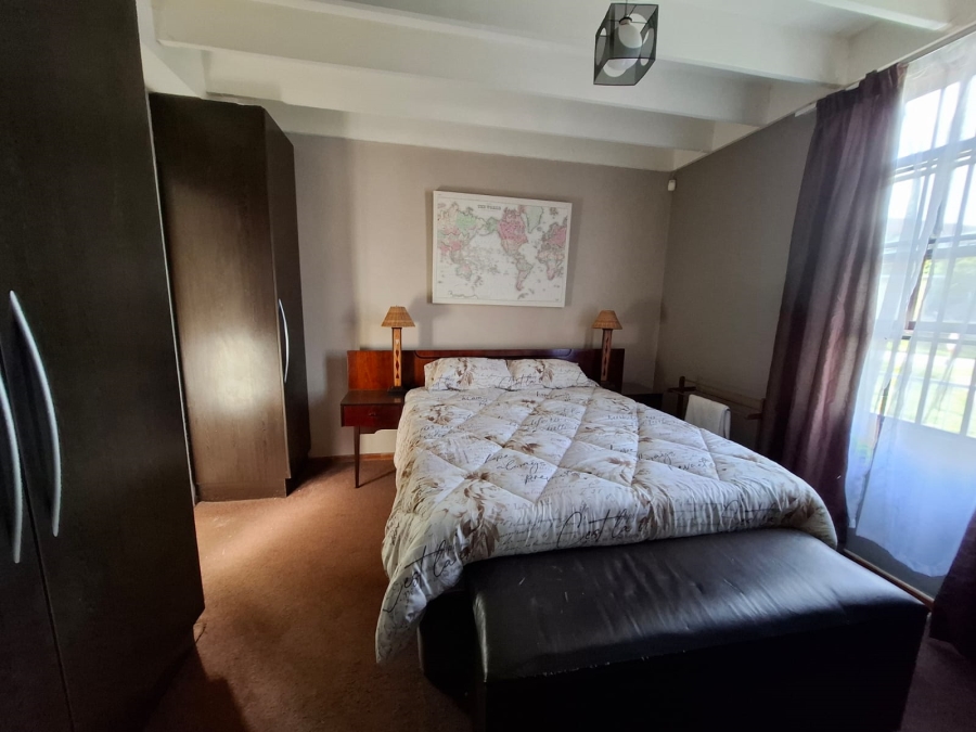 2 Bedroom Property for Sale in Richmond Hill Eastern Cape